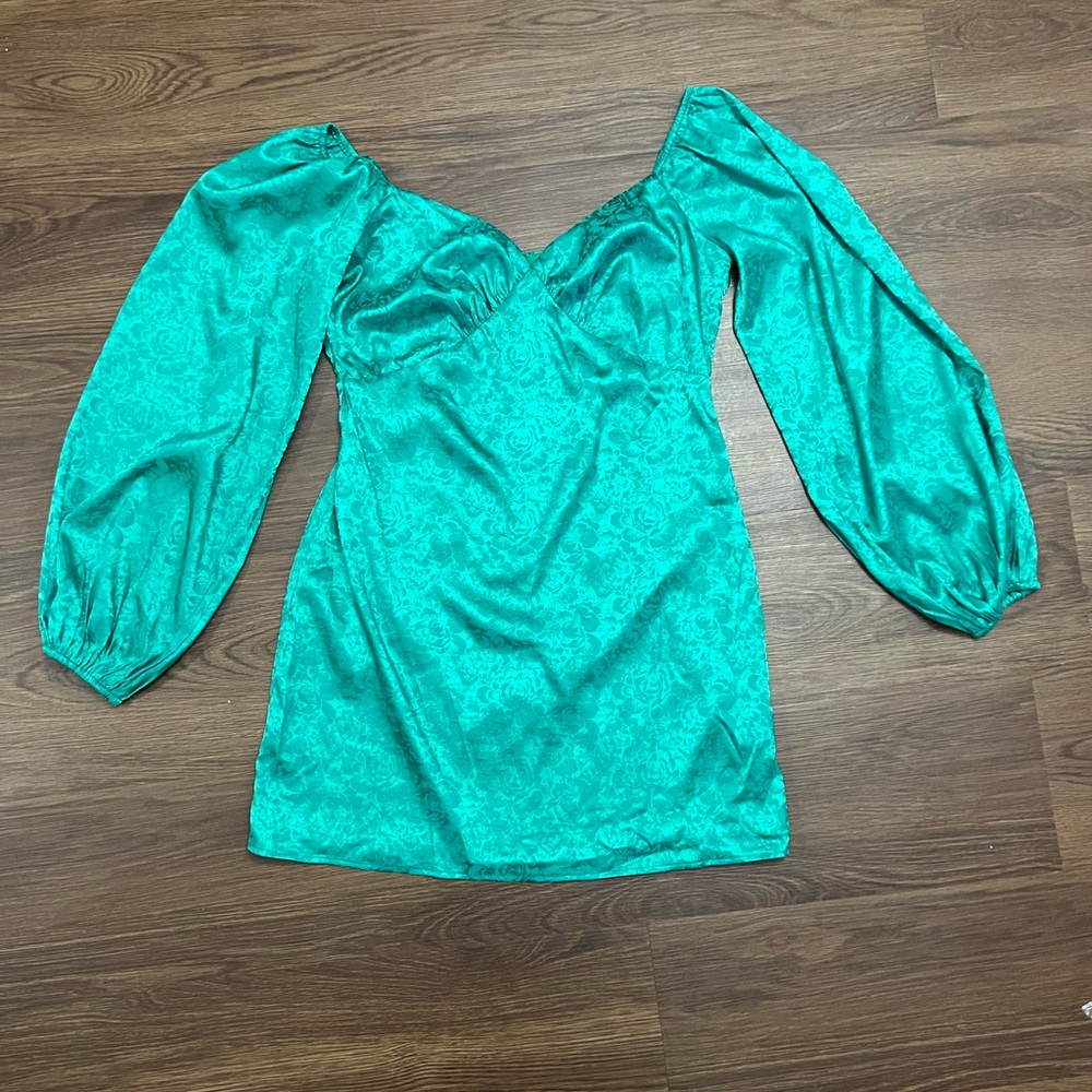 12th Tribe Dress. Size Large